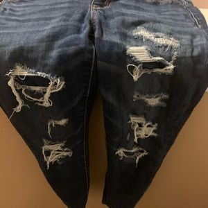 American Eagle distressed jeans
